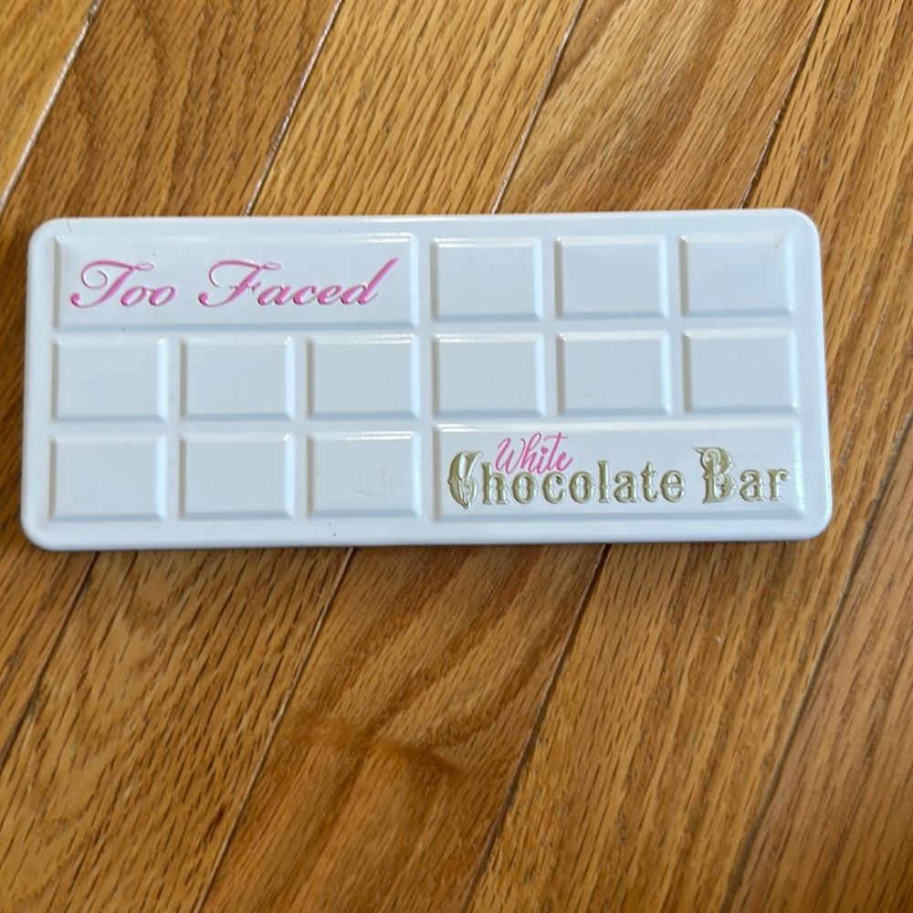 Too faced white chocolate bar palette